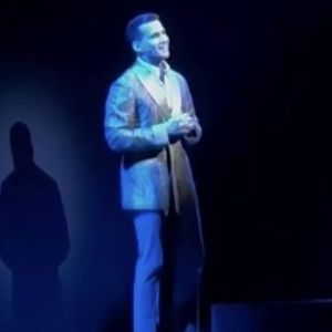 Video: Dez Duron Performs 'My Funny Valentine' When MAYBE HAPPY ENDING Stops the Show Photo