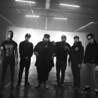 Hollywood Undead & Jelly Roll Share 'House of Mirrors' Photo