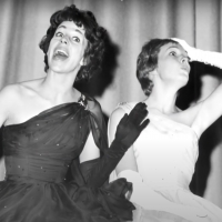 VIDEO: Julie Andrews Talks About Kissing Carol Burnett on THE KELLY CLARKSON SHOW Video