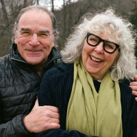 Mandy Patinkin & Kathryn Grody to Star in SEASONED Comedy Pilot on Showtime