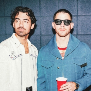 Jonas Brothers to Livestream JONAS 20 Concerts on Samsung TV Photo