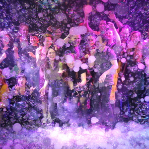GAZILLION BUBBLE SHOW to Play Final Performance After 19 Years in New York Photo