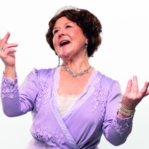 Video: Wendi Peters Stars As Florence Foster Jenkins in GLORIOUS! Video