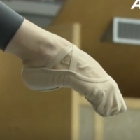 VIDEO: Paris Ballet Dancers Return to the Stage at the Paris Garnier Opera House Photo