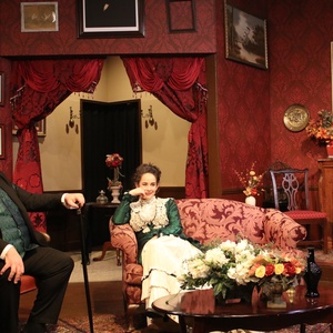 Review: HEDDA GABLER at Big Idea Theatre Photo