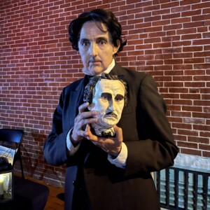Interview: Helen McKenna of TELL-TALE POE at Ritz Theatre Photo