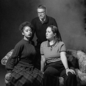 Review: DIAL M FOR MURDER at Omaha Community Playhouse Keeps You on Your Toes! Photo