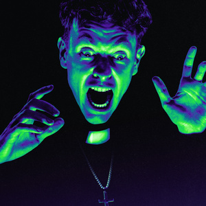 AT YOUR SERVICE: Hudson Hughes to Make Solo Edinburgh Fringe Debut in Horror Comedy Photo