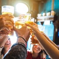 The 10 Best Restaurant/Bars to Grab Post-Show Drinks in NYC