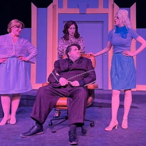 Review: Polyester, Poison and the Patriarchy Collide in
9 TO 5 at Tower Grove Abbey Photo