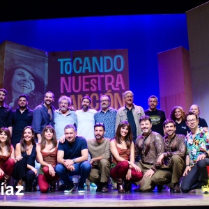 Hablamos con los protagonistas de TOCANDO NUESTRA CANCI�"N en el Teatro Soho Photo
