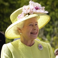 UK Theatre Community Share Statements & Updates On Passing Of Queen Elizabeth II Photo