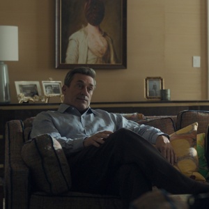 Video: YOUR FRIENDS & NEIGHBORS Season 2 Episode 8 Sneak Peek Clip Photo