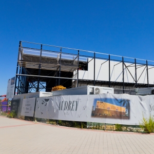 PHOTO: Visitamos las obras del Teatro Audrey Photo