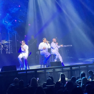 Review: Boyz II Men Swoon The Audience at Foxwoods Resort Casino Video