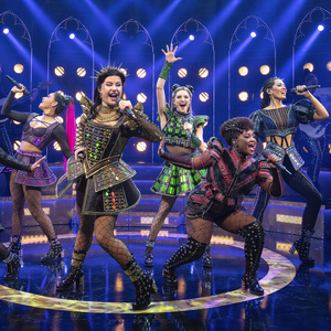 Review: SIX at Des Moines Performing Arts Photo