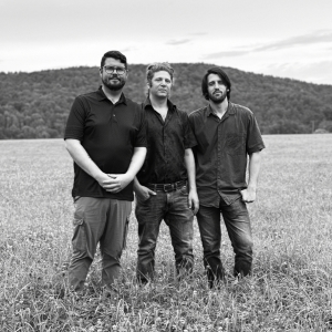 FAR Trio Set To Play Series Of Live Shows in New York Area; New Album Out Next Year Photo