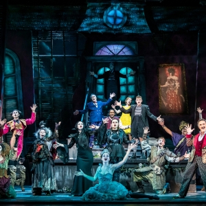 Interview: Melody Munitz of THE ADDAMS FAMILY at Van Wezel Interview
