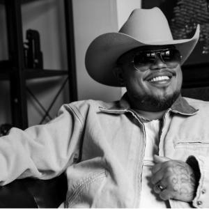 Maoli Releases New Album MMO3 and I GOT A BEER FOR THAT Video Photo