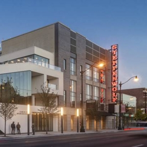 Steppenwolf Theatre Company Lays Off 12% of its Staff Photo