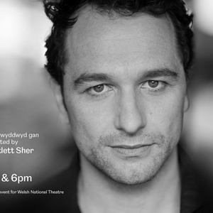 Matthew Rhys Returns to London in Playing Burton Photo