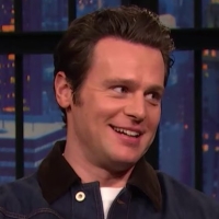 VIDEO: Jonathan Groff Took His KNOCK AT THE CABIN Co-Star to See WICKED Photo