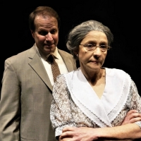 BWW Review: DRIVING MISS DAISY at Theatre Three Photo