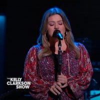 VIDEO: Kelly Clarkson Covers 'The Keeper of the Stars' Video