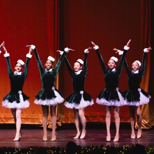 Video: The Rockettes Welcome Harlem School of the Arts Students To Open the CHRISTMAS SPEC Photo