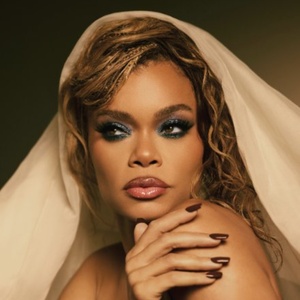 Andra Day To Receive Humanitarian Award at Annual Chapin Awards Gala Photo