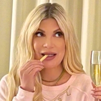 Tori Spelling Premieres All New TV Series @HOME WITH TORI Exclusively on VIZIO Photo