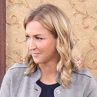 HGTV Announces EVERYTHING BUT THE HOUSE Premiere Starring Lara Spencer Video