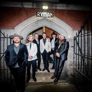 Old Crow Medicine Show to Embark on Intimate Concert Tour