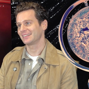 Video: Jonathan Groff Loves Bringing Bobby Darin to the Laps of Broadway Audiences Photo