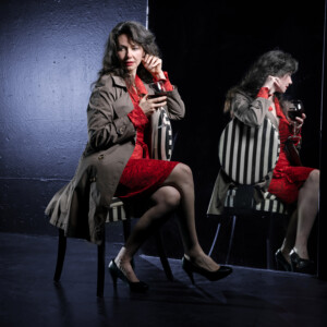 Cast Set for BETRAYAL at Marin Theatre Photo