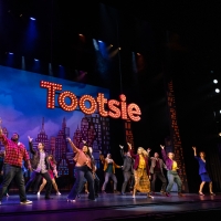 BWW Review: TOOTSIE at The National Theatre Photo