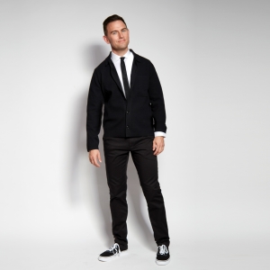 Daniel Reichard Will Bring HELLO NEIGHBOR to The Beechman Photo