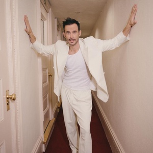 Cheyenne Jackson Will Come To The Bushnell Photo