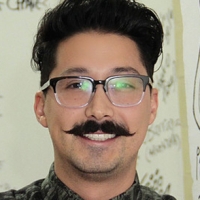 EstrellaTV's 100 LATINOS DIJERON In Production For Second Season; Adds New Host
