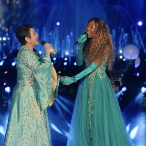 Video: Watch Original Disney Princesses Unite at D23 Photo