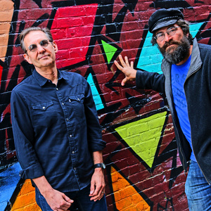 Ring In New Year’s Eve At Town Hall Theater With Soule Monde Photo