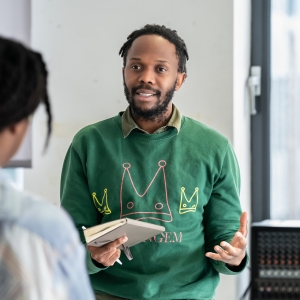 Guest Blog: 'I Never Thought I Would Ever Win' Director Kalungi Ssebandeke on Winning The JMK Award and Directing MEETINGS at the Orange Tree Theatre