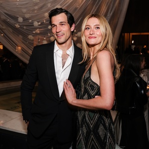 Photos: Sarah Pidgeon, Erich Bergen, & More at New York Premiere of FX's LOVE STORY