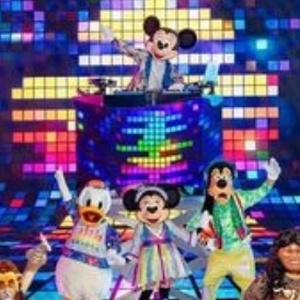 Review: DISNEY ON ICE Returns to Vancouver with a new LET’S DANCE Production