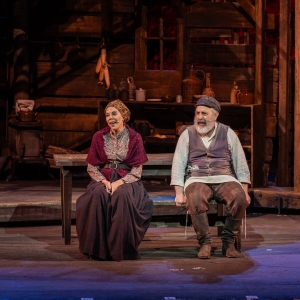 Review: The Muny Honors Tradition with a Classic Performance of FIDDLER ON THE ROOF