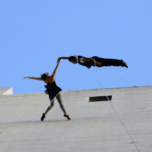 Eisemann Center Partners With Wildflower Festival To Present BANDALOOP In May Photo