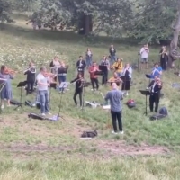 VIDEO: Musicians Perform in a London Park While Indoor Venues Remain Closed Photo