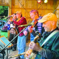 The Stragglers, Americana/Bluegrass String Band To Perform Live at the Vergennes Oper Video