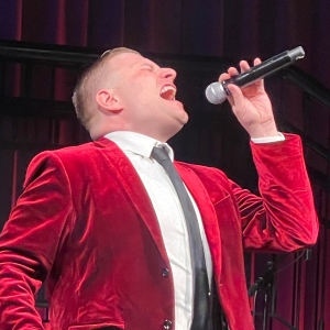 Review: A ROBERT BANNON CHRISTMAS SPECIAL at Chelsea Table + Stage is Merry and Brigh Video