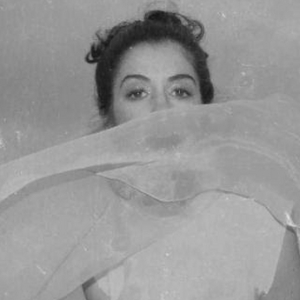 Rising NYC-Based Singer/Songwriter TANSU Shares New Single 'Easy Love'